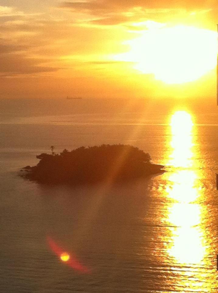 Apartamento Vista Mar - Pe Na Areia Balneário Camboriú Exteriör bild